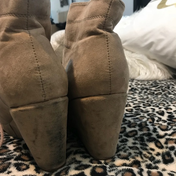Tan booties - Picture 2 of 3